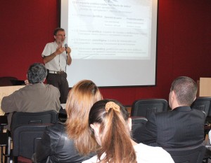 10392517_731975803530954_2214073500523925718_n