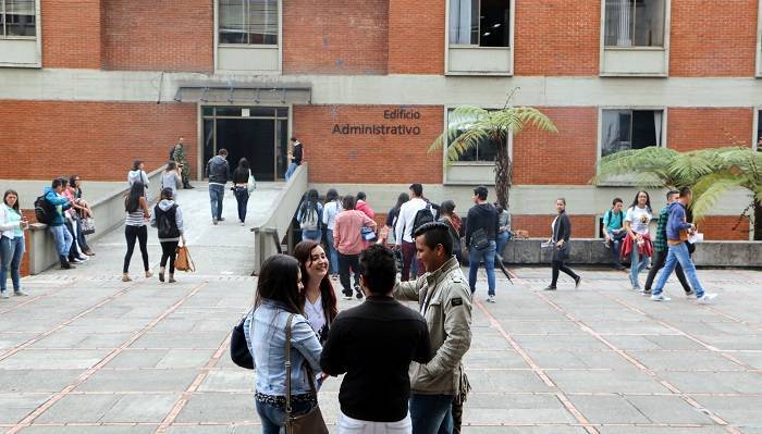 MOMENTOS-U.-CALDAS-2017-(17)-compressor (1) MOMENTOS-U.-CALDAS-2017-(17)-compressor (1)