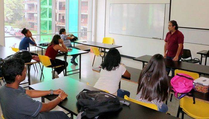 aperturacatedra-compressor