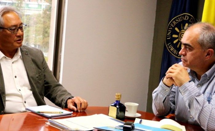 Larry Yee becario Fulbright U de Caldas