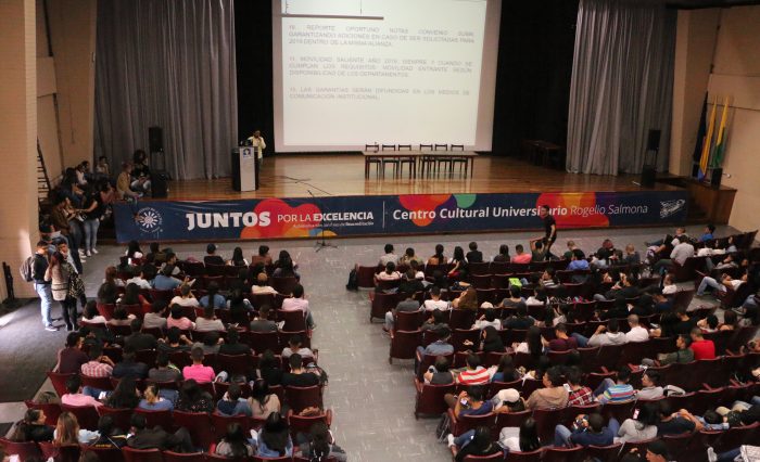 ASAMBLEA ESTUDIANTES 21 ENE 2019 (6)