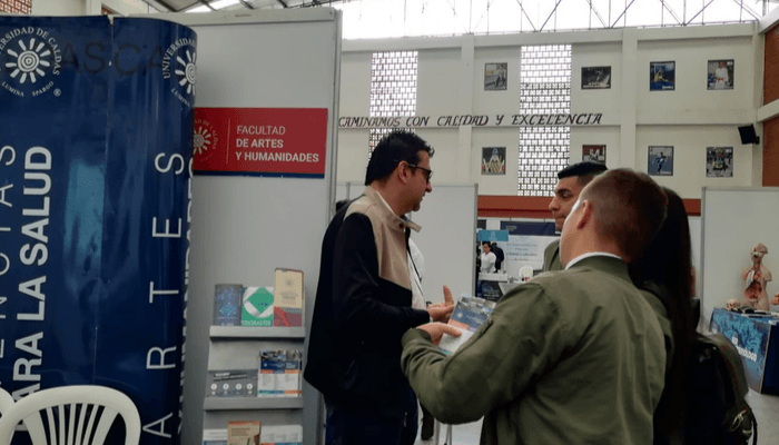 FERIA-UNIVERSIDADES-compressor