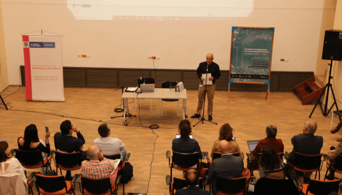 HUMANIDADES-DIGITALES-compressor