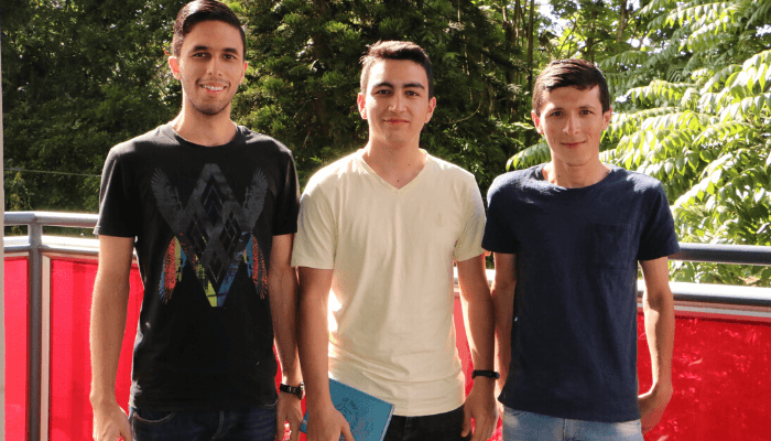 APLICACION-ESTUDIANTES-compressor