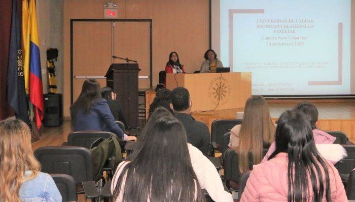 Apertura de la Cátedra Eleonora Cebotarev.