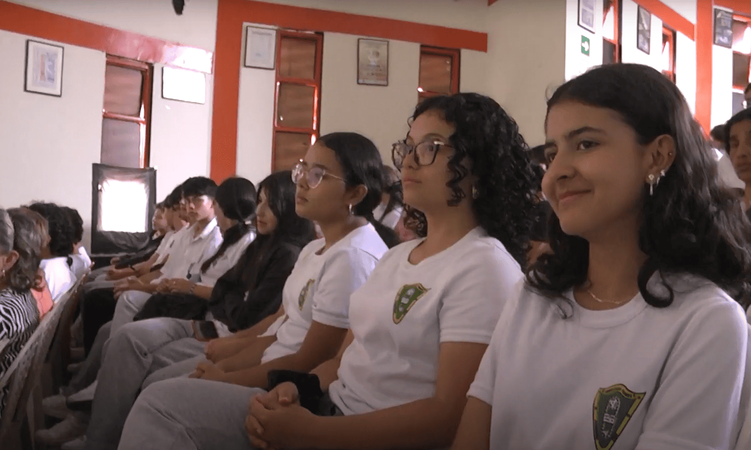 Estudiantes en la sede agroindustrial en Anserma