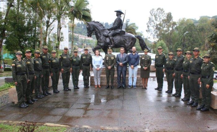 Ceremonia carabineros IA