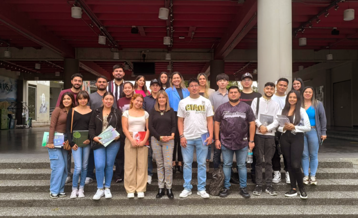 Visita Estudiantes México y Colombia Delfín