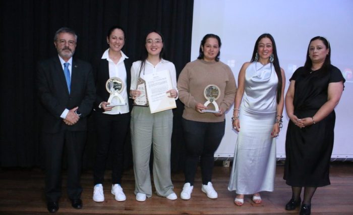 Ganadores Mono Nuñez