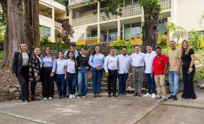 Portada (2) Educación Superior en tu Colegio